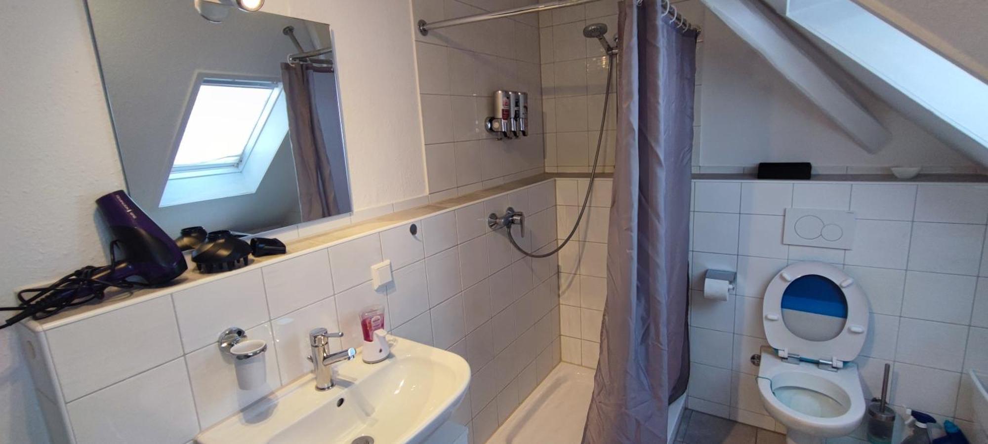 Antony Home Ferienwohnung Ostrach Екстериор снимка